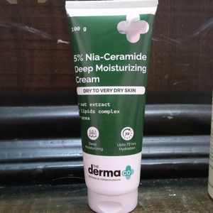 Derma Co Moisturizer