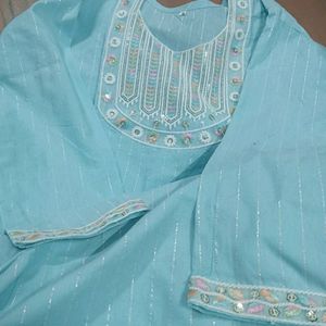 Woman Fancy Round Neck Kurti