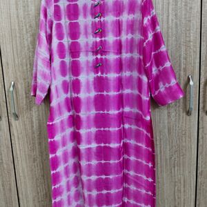 Pink And White Peacock Kurta (L/XL)