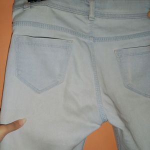 SLIM FIT JEANS