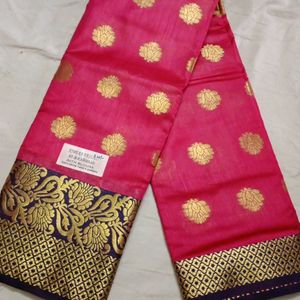 Banarasi Viving Saree