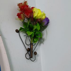 Wall Mount Metal Flower Vase Stand