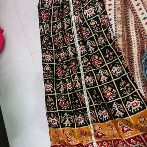 Bandhej Lehnga