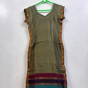 Olive Kurta