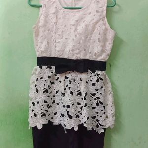 Bodycon Dress (White And Black ) Size:- M