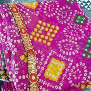 Chunri Saree Is Like New