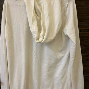 White Sweatshirt With Designer Neck And Cap