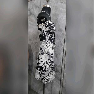 Black & White Printed Still Dress