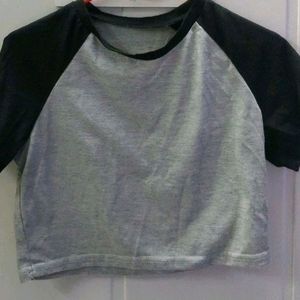 Crop Top (Urbanic)