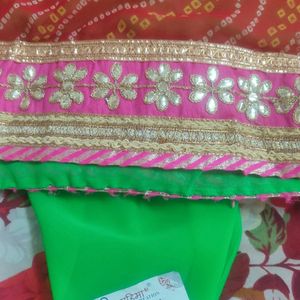 Two shaded color of bandhej saree