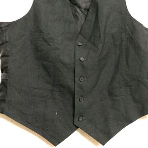 Reaction Kenneth Cole Black Vest