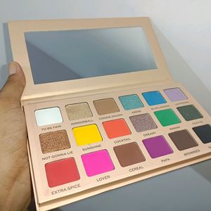 Makeup Revolution X Soph Eyeshadow Palette