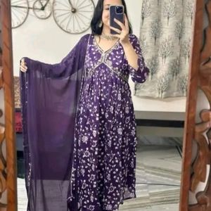 Women Kurta Pant Dupatta Set Purple