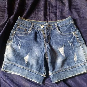 Women Short jean pant