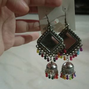 Pair Of Earring And Bracelet