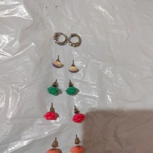 Earings Combo 4 Pairs  New Not Used.. Golden Color