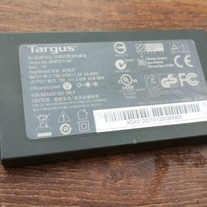 Targus AC Laptop Adaptor With Flexible Plug Points