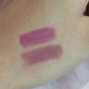 Nude Lip Liners Both At 90rs