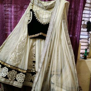 Sirf 1000 Me Heavy Lehnga Fix Rate