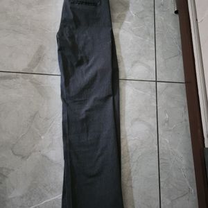 A Formal Stretchable Pant