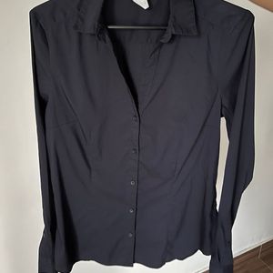 H&M V Neck Button Down Shirt