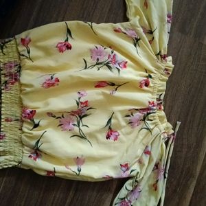 Beautiful Yello Floral Top