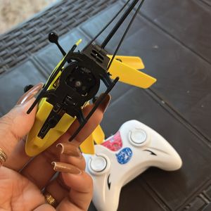 Helicopter Remote And Palm Sensor Toy