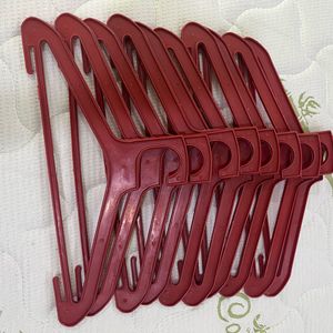 Clothes Hangers - 10 Count