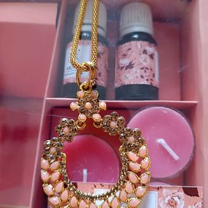 Peach Colour Beautiful Necklace