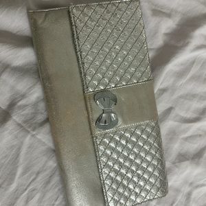 silver bow clutch