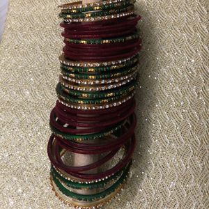 BANGLES SET