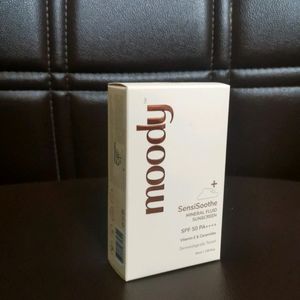 NEW Moody Sunscreen SENSISOOTHE Spf 50+++