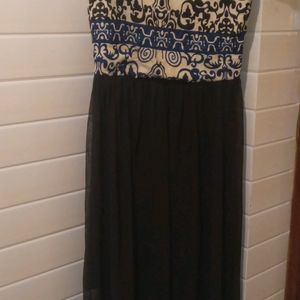 LONG CHIFFON DRESS &HIGH WAIST DENIM JEANS