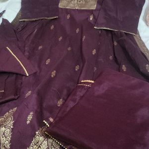 Banarasi Suit With Organza Dupatta