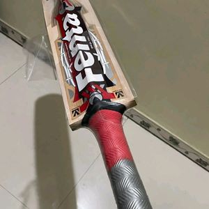 Fenta Cricket Bat ( New )