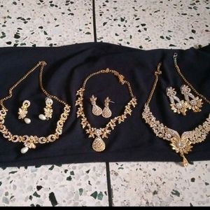 Necklace Set