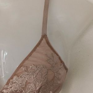 NUDE COLOUR BRA