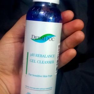 pH REBALANCE GEL  CLEANSER