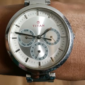 TITAN WRIST WATCH METAL BODY