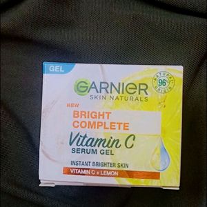 GARNIER BRIGHT COMPLETE GEL