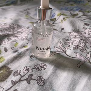 Niacid Face Serum