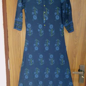 NAVY BLUE AVAASA KURTI(XS)