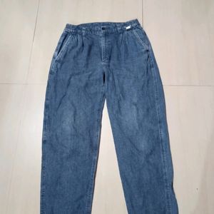 Straight Fit Jeans