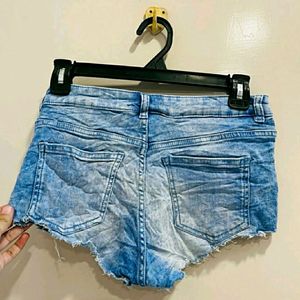 H&M BEAUTIFUL SHORT