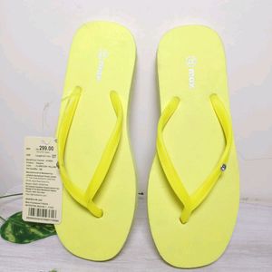 Max Branded Women Outdoor Slipper Size-5