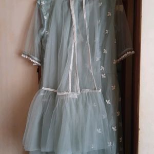 Green Anarkali Kurta with beautiful sleev, dupatta