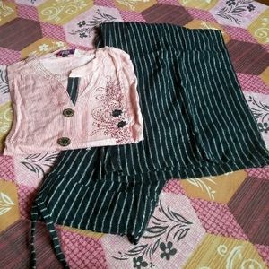 Beautiful Kurti & Strip Pant