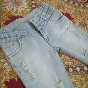 Trendy Rugged Jeans For Women