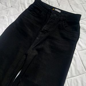 Off Duty Black Denim