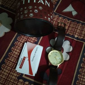 UNUSED NEW TITAN MEN WRISTWATCH